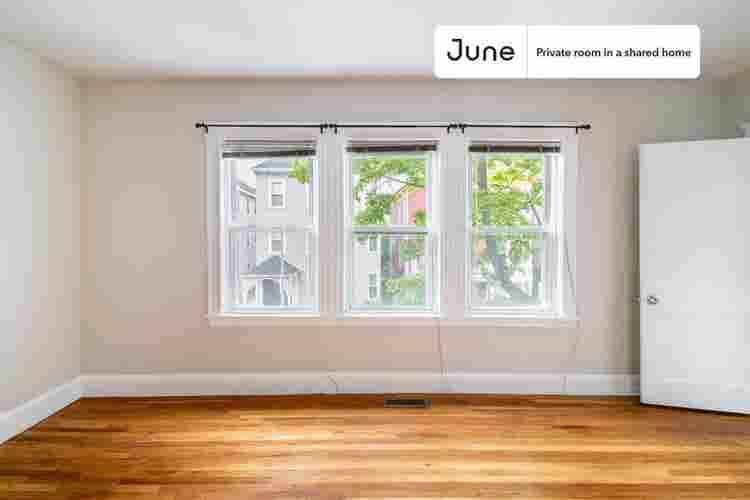 4 BR in Boston