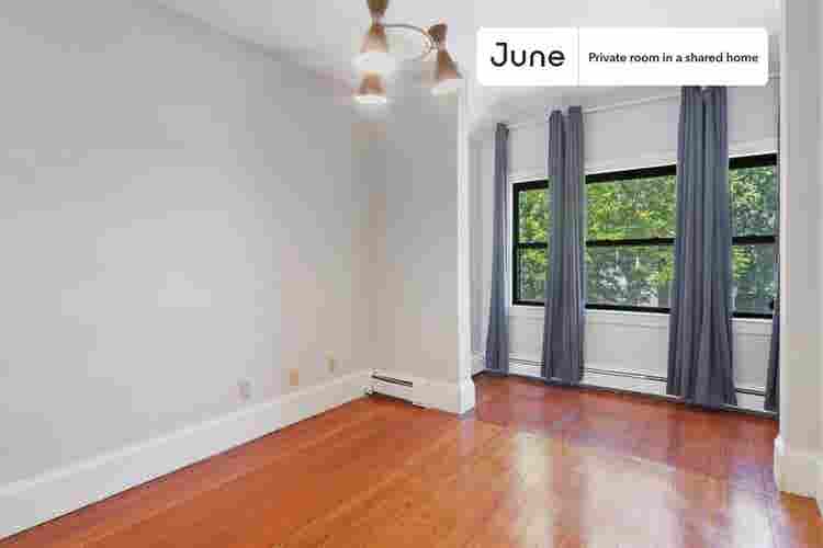 4 BR in Boston