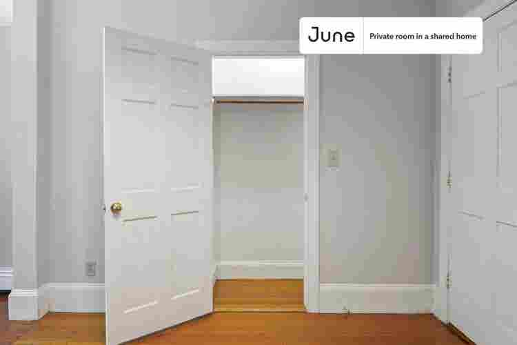 4 BR in Boston