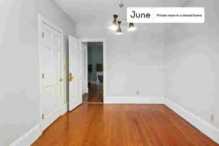 4 BR in Boston