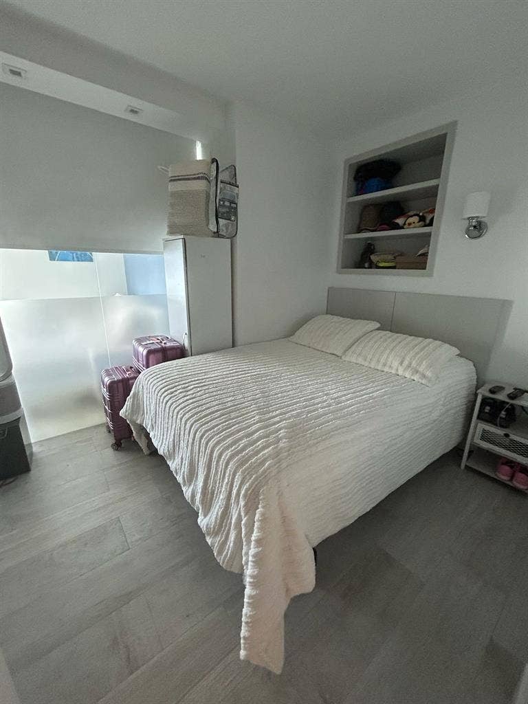 One bedroom apartment