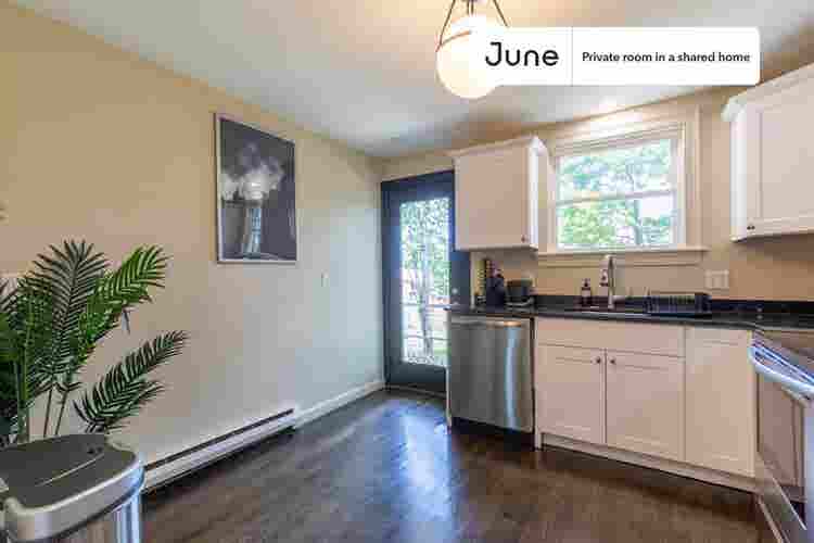 6 BR in Boston