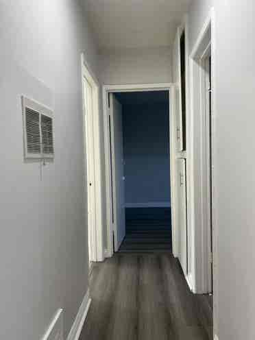 Room available NOW!