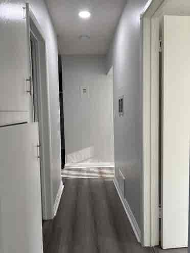 Room available NOW!
