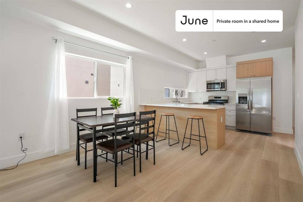 5 BR in Los Angeles