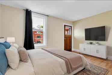Rooms near University of Ottawa
