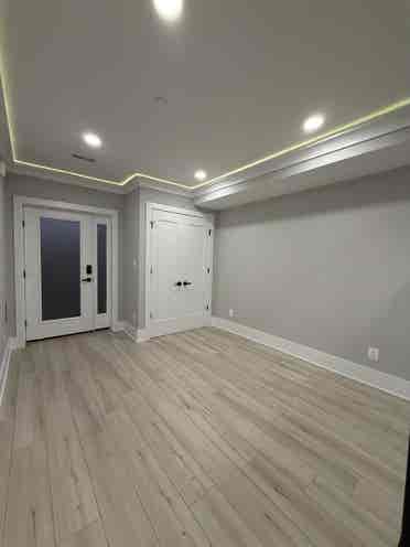 1 bedroom basement APT