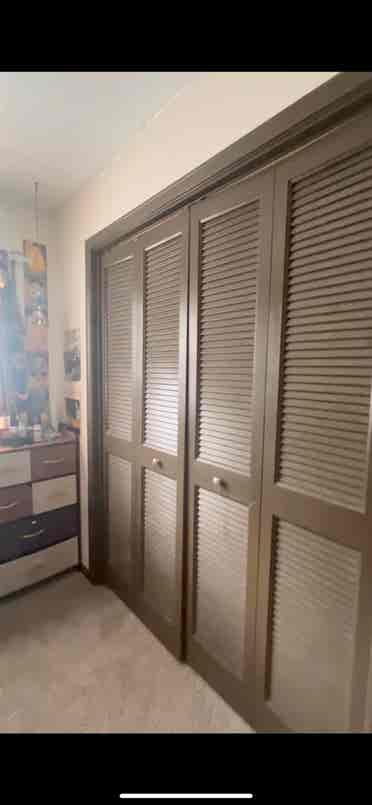Hi! We are a looking for a sublease