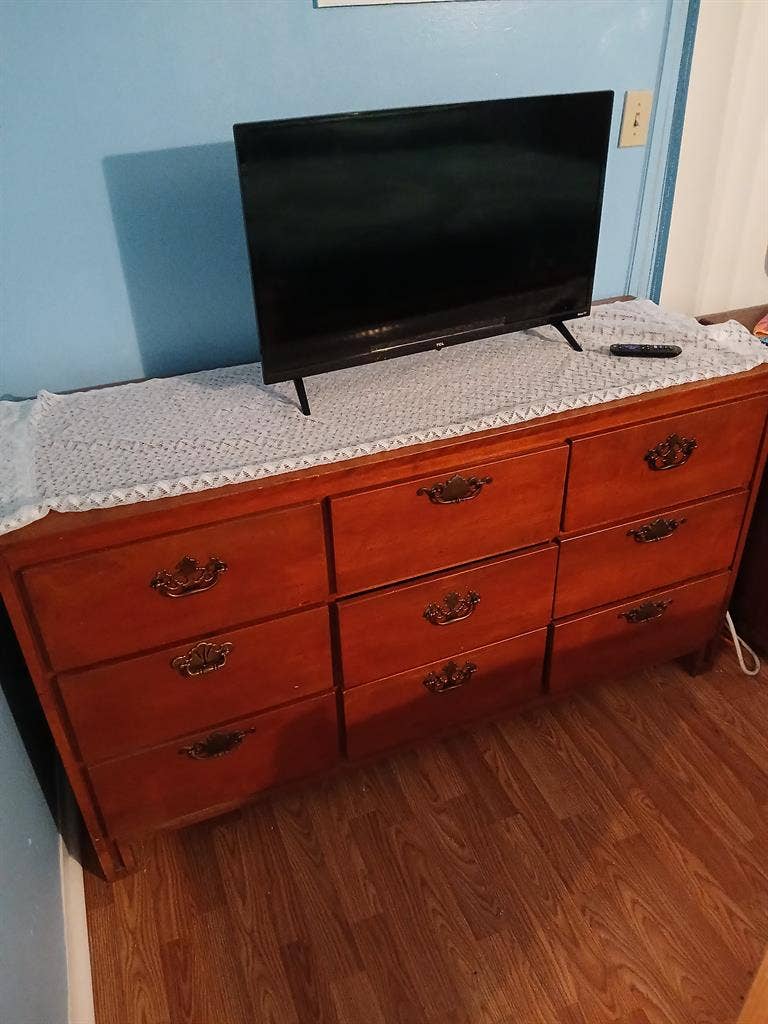 Looking to rent the back room