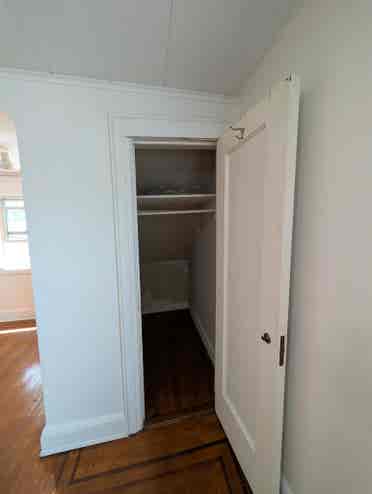 Room for Rent - Quiet, Safe