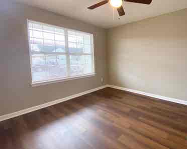 Bath house immediate move-in