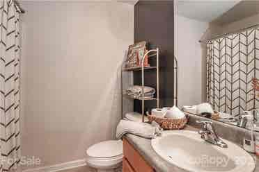 2 BR in Charlotte