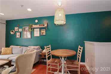 2 BR in Charlotte