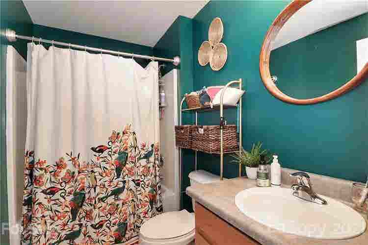 2 BR in Charlotte