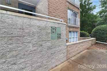 2 BR in Charlotte