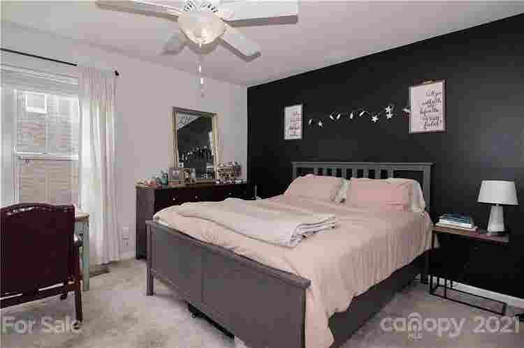 2 BR in Charlotte