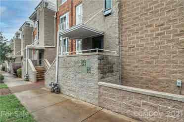 2 BR in Charlotte
