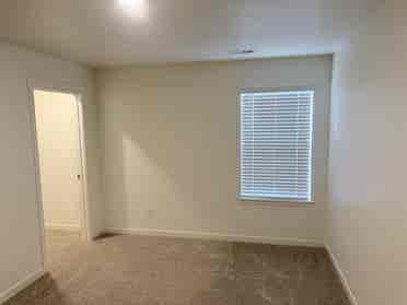 2 Rooms Available
