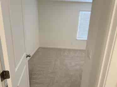 2 Rooms Available