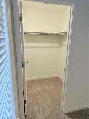 2 Rooms Available