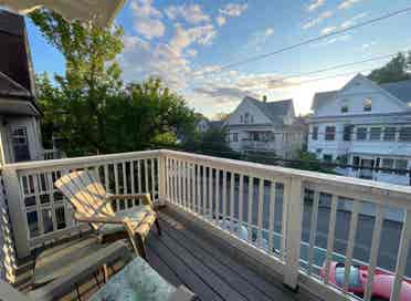 Room Available, 4BR Apt - Davis Sq