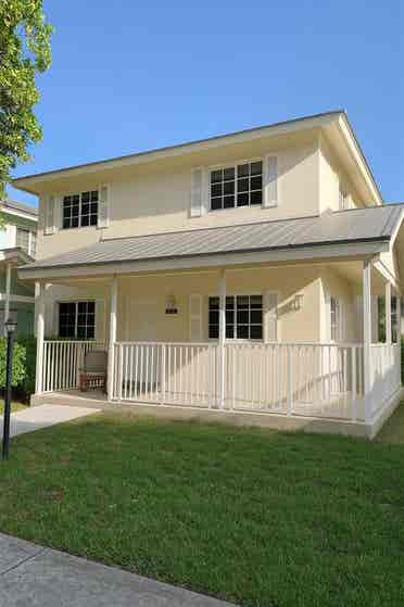 Private Room Rental in Miami