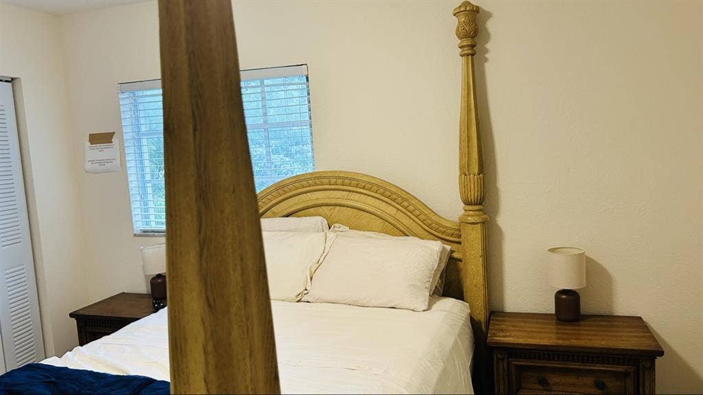 Private Room Rental in Miami