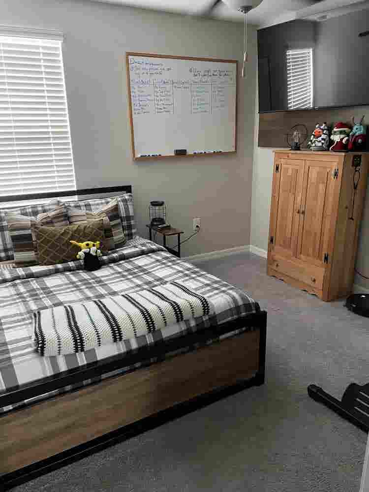Private room for rent