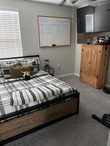Private room for rent