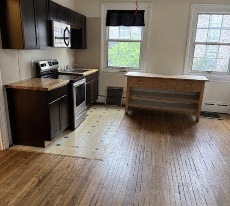 1 Room New Hope