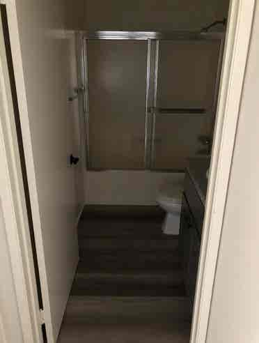 Bedroom with Private bathroom