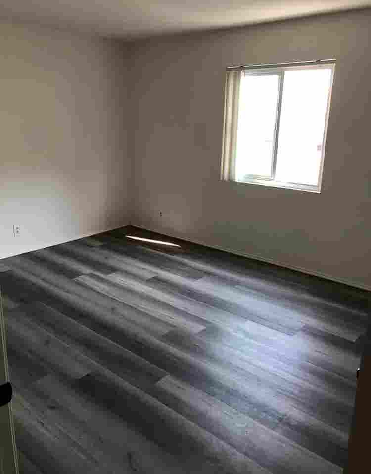 Bedroom with Private bathroom