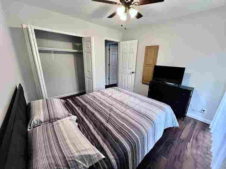 Furnished Room Utilities Included!