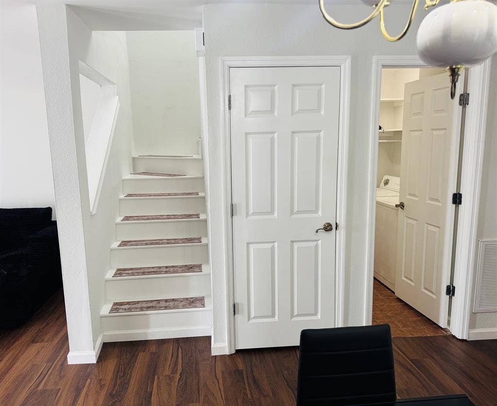 Furnished Room Utilities Included!