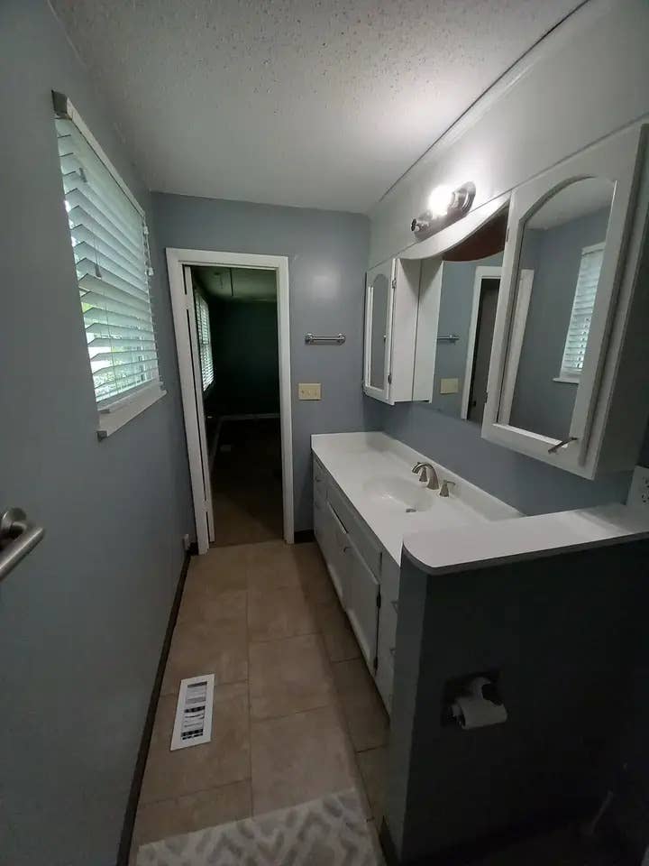 Furnished big bedroom private bath