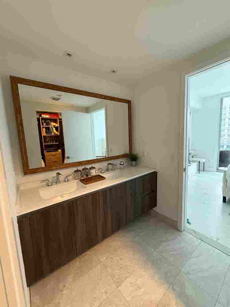 Luxury  High-Rise Apartment