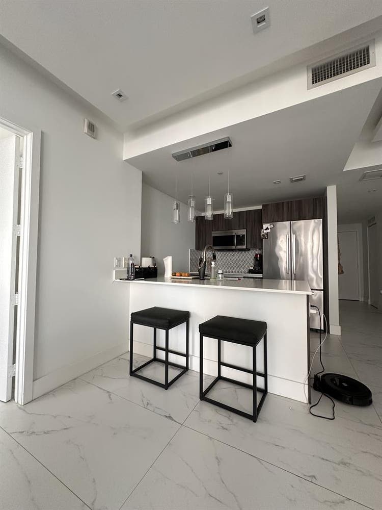Luxury  High-Rise Apartment