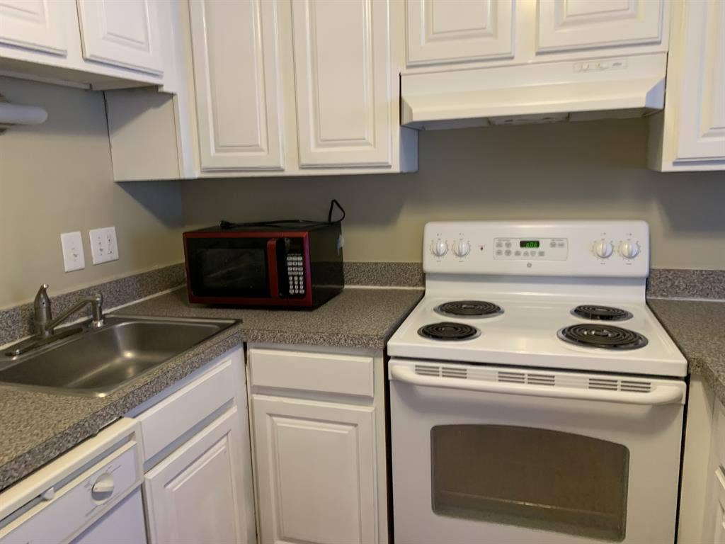B Sublease Available