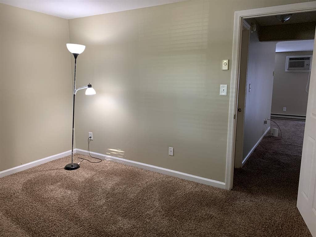 B Sublease Available