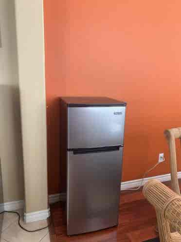 The Ocho Rios Furnished Room