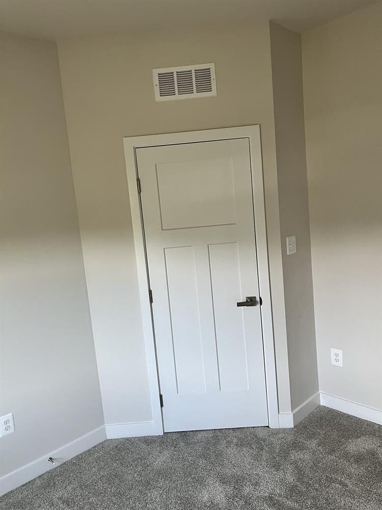 Room for rent in Townhouse