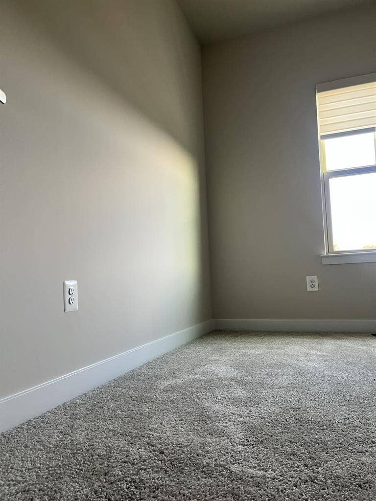 Room for rent in Townhouse