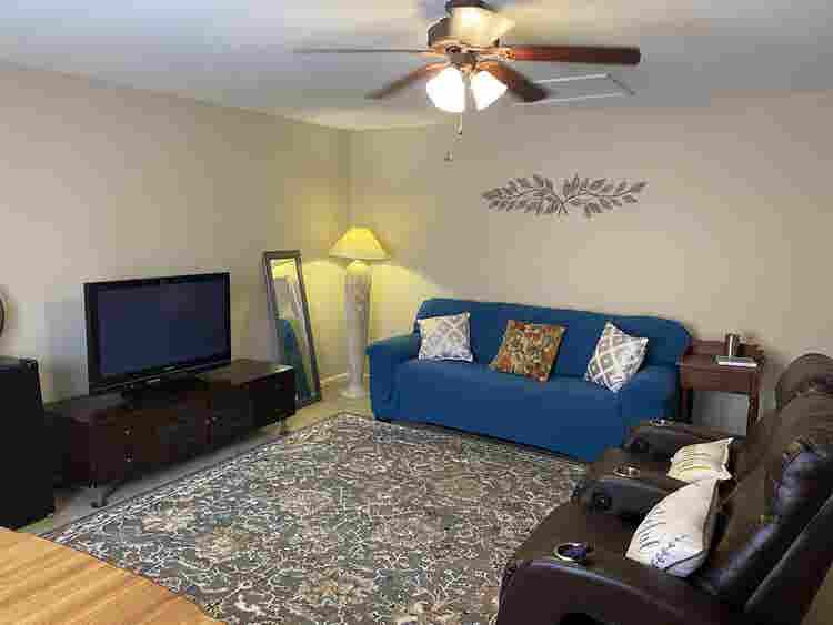 Suite available near Airport