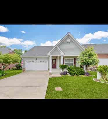 Suite available near Airport