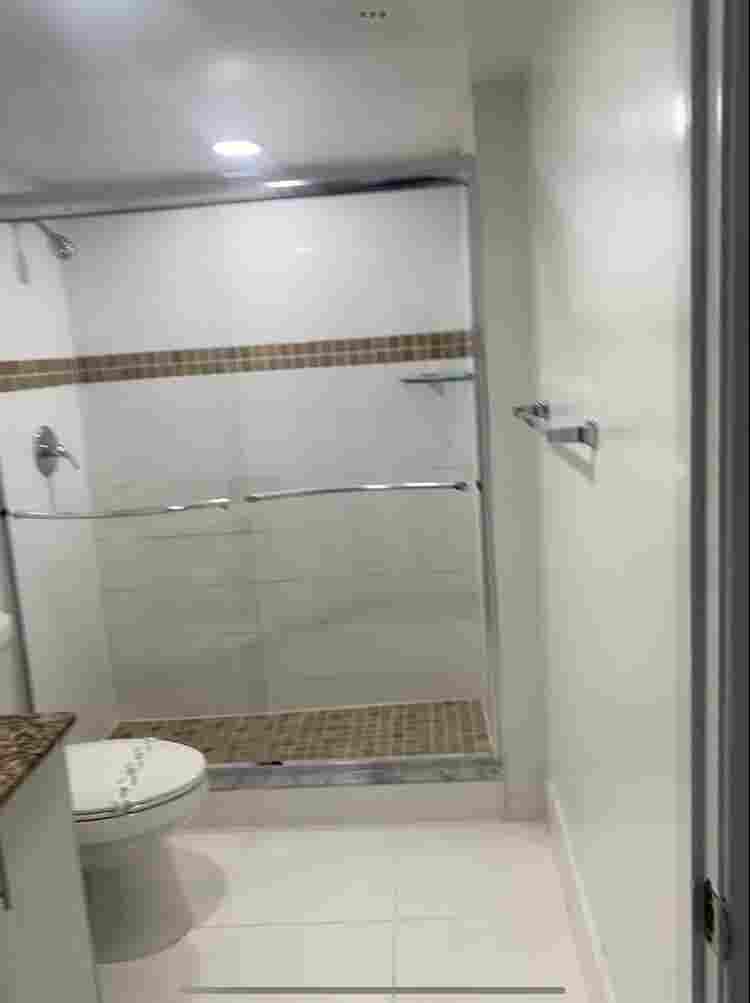 New Listing- Urgent!!
