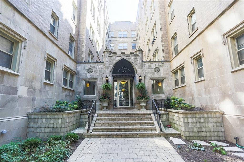 SUBLEASE NEEDED: Bath