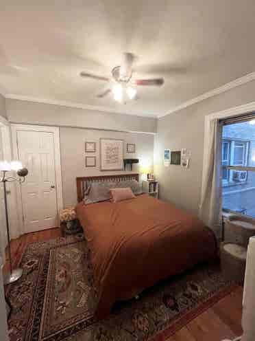 SUBLEASE NEEDED:  Bath