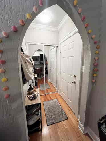 SUBLEASE NEEDED:  Bath