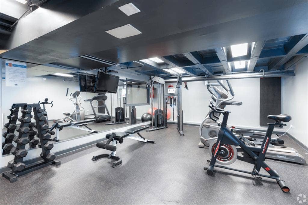 SUBLEASE NEEDED: Bath