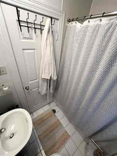 SUBLEASE NEEDED:  Bath